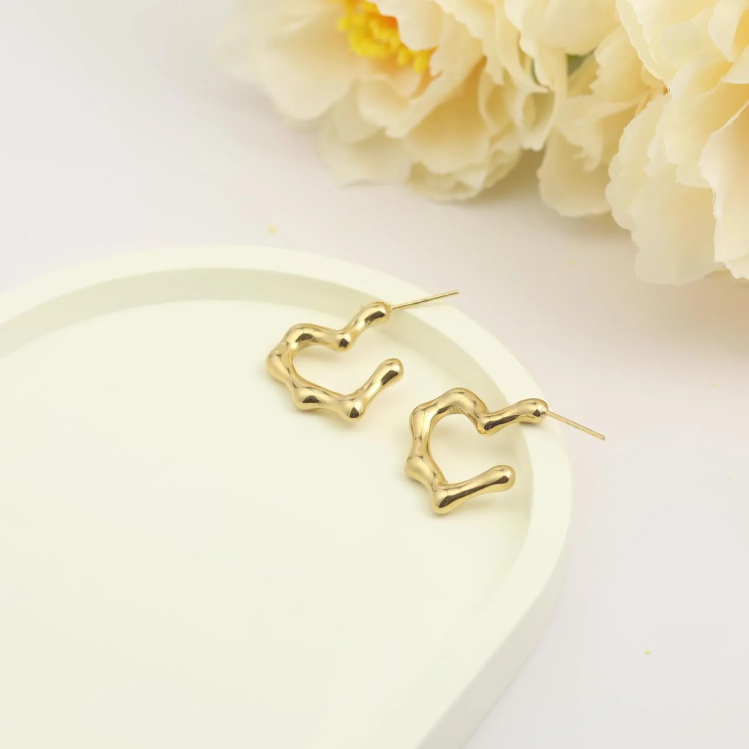 18k Gold Silver Plated Hoop Earrings Thick Statement Half Hoop Earrings Chunky Heart Earrings Rectangle Hoop Earrings Hammered Hoop Earrings For Women Trendy