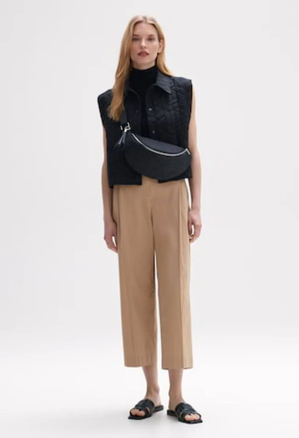 Arinsa Cross Body Bag