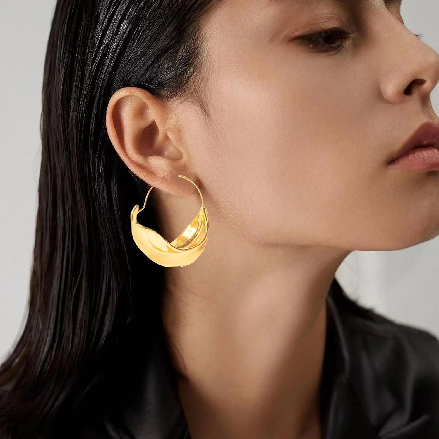 Chunky Irregular Flower Basket Hoop Earrings for Women Geometric Round Hammered Dangle Earrings Statement Jewelry
