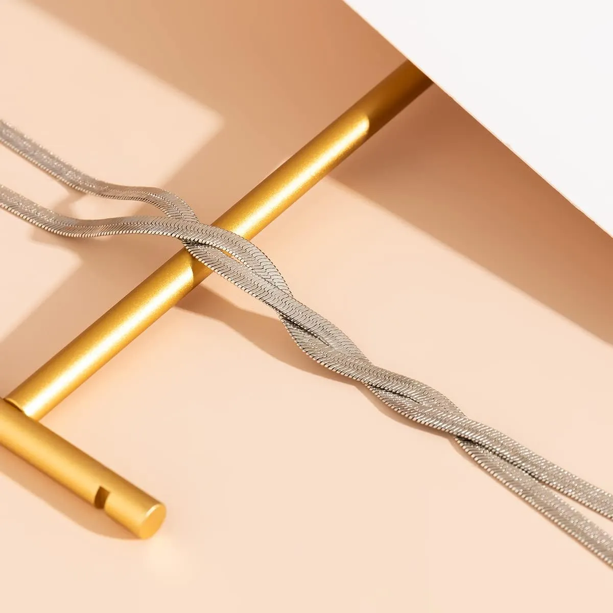 COLORFUL BLING Minimalist Dainty Gold Y Long Twisted Snake Chain Layered Choker Necklace for Women Punk Hip Hop Jewelry
