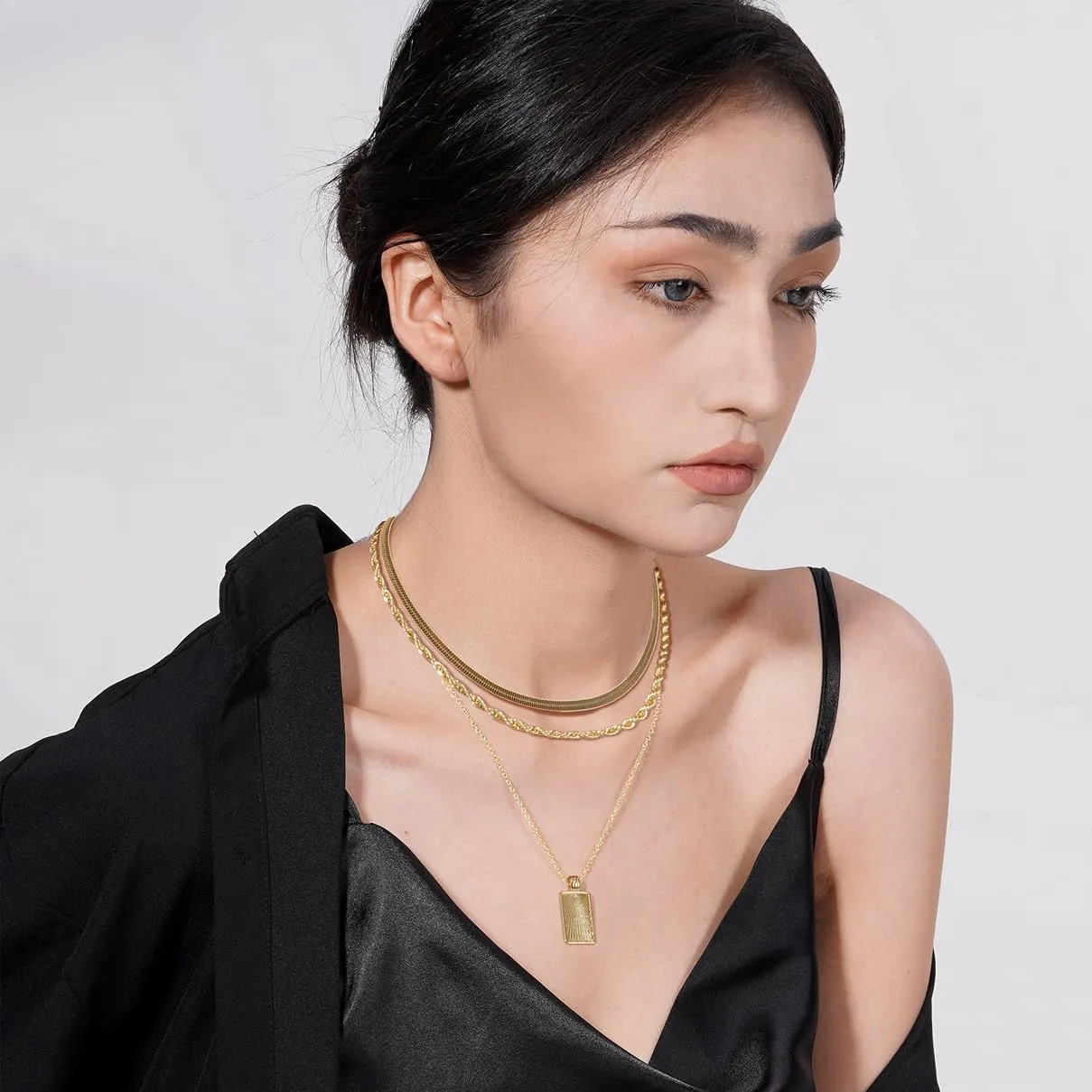 Layered Gold Necklaces for Women, Stackable 14K Gold Plated Necklace, Dainty Cross/Circle/Heart Pendant layered Necklace, Adjustable Dainty Gold/Silver Necklace Jewelry Set for Women