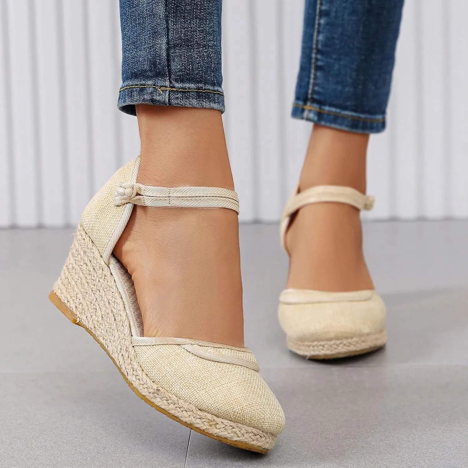 Sandals for Women Wedge Shoes Summer Womens Platform Flip Flops Comfortable Casual Dressy Sandal Orthopedic Slides Arch Support Vacation Beach Shoes Walking Fashion Open Toe Slip on Wedges