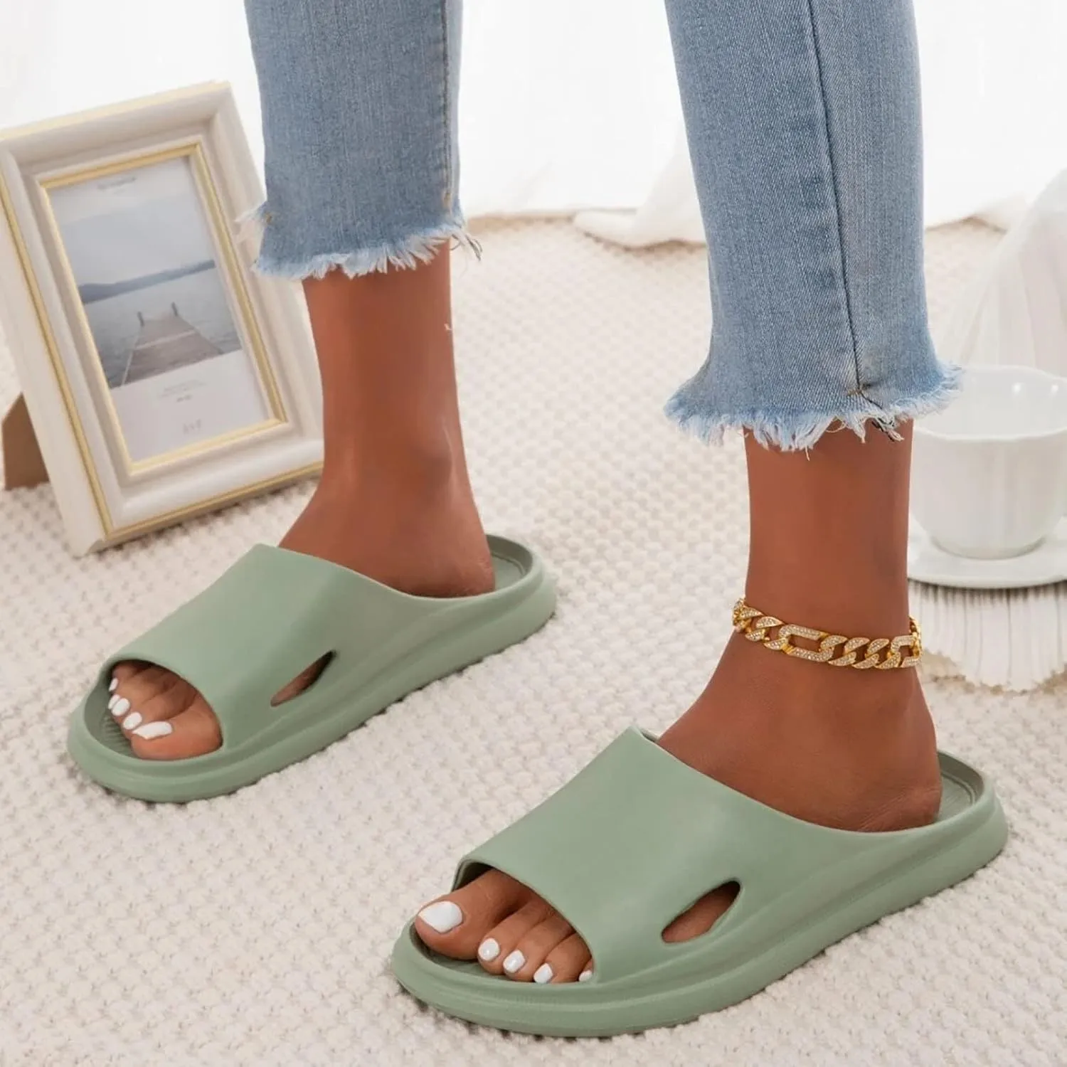 Shower Shoes Women's Slides Shower Sandals Mens Slippers Cloud Slippers Shoes with Drainage Holes