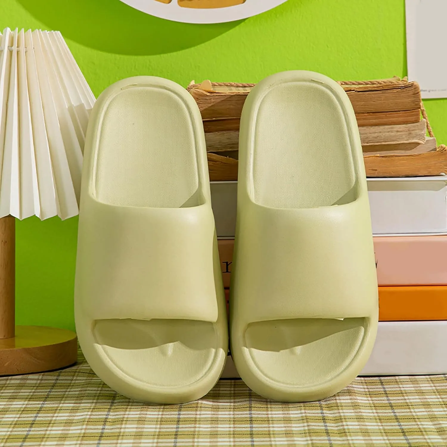 Showers Sandals Mens Cloud Slides Womens Bathroom Slipper Bath Slippers House Home Water Shoe Soft Sole