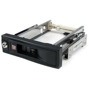 Startech.Com 5.25In Trayless Hot Swap Mobile Rack For 3.5In Hard Drive - Internal Sata Backplane Enclosure - Lockable Dr