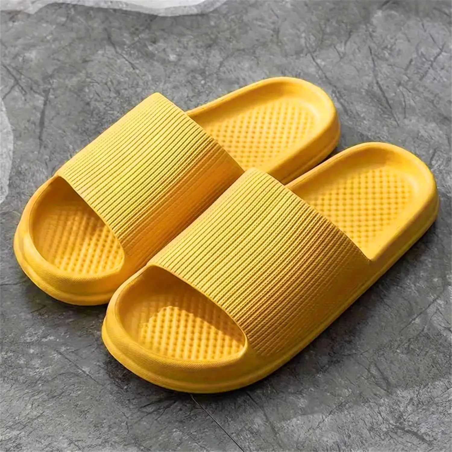Summer Slipper for Men and Women Indoor Plus Size Slides Bathroom Sandals Fashion Slide Women Thong Slippers