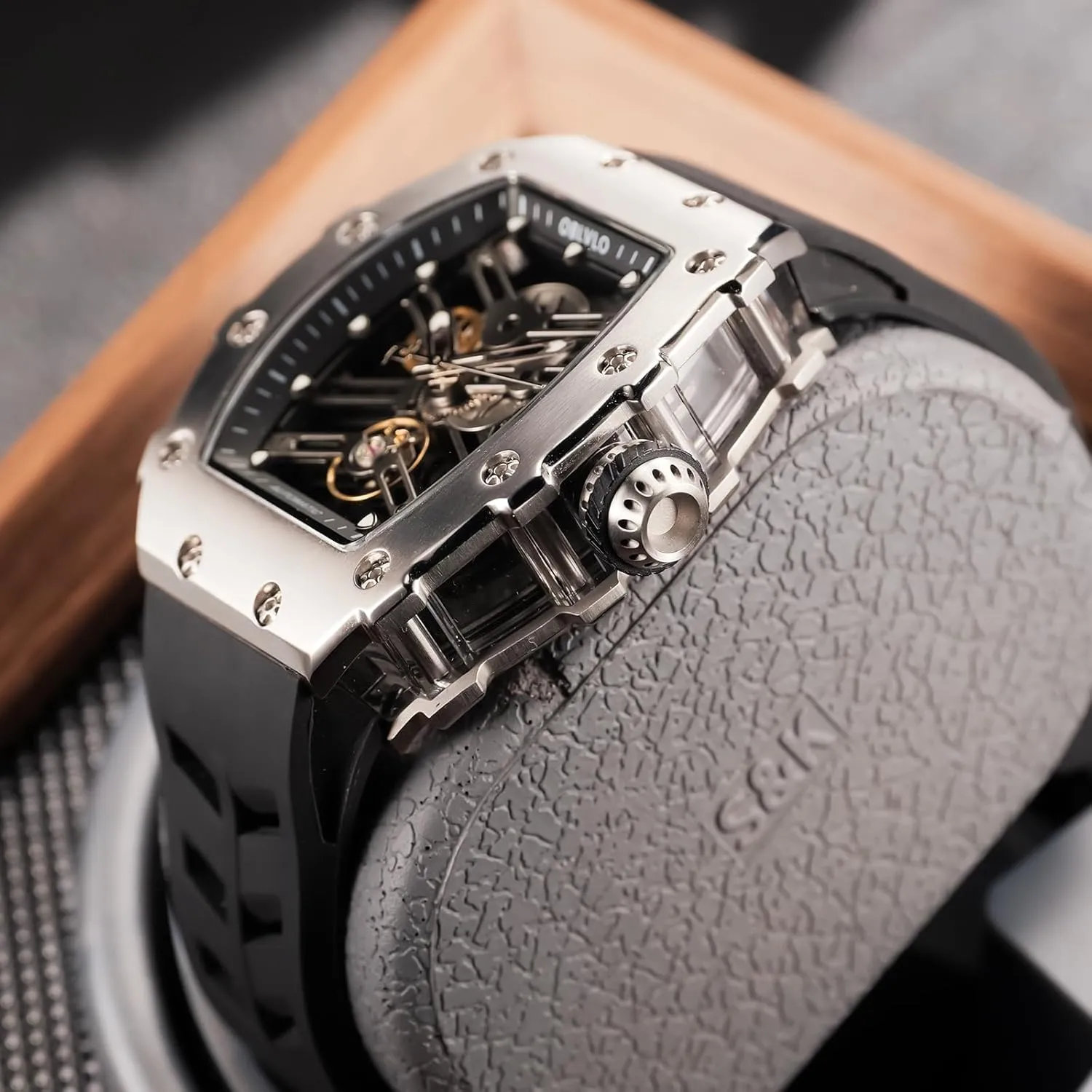 Top Luxury Brand Rose Gold Tonneau Mechanical Watch Designer Hollow-Out Self-Winding Automatic Rubber Watches for Men XM-XSK
