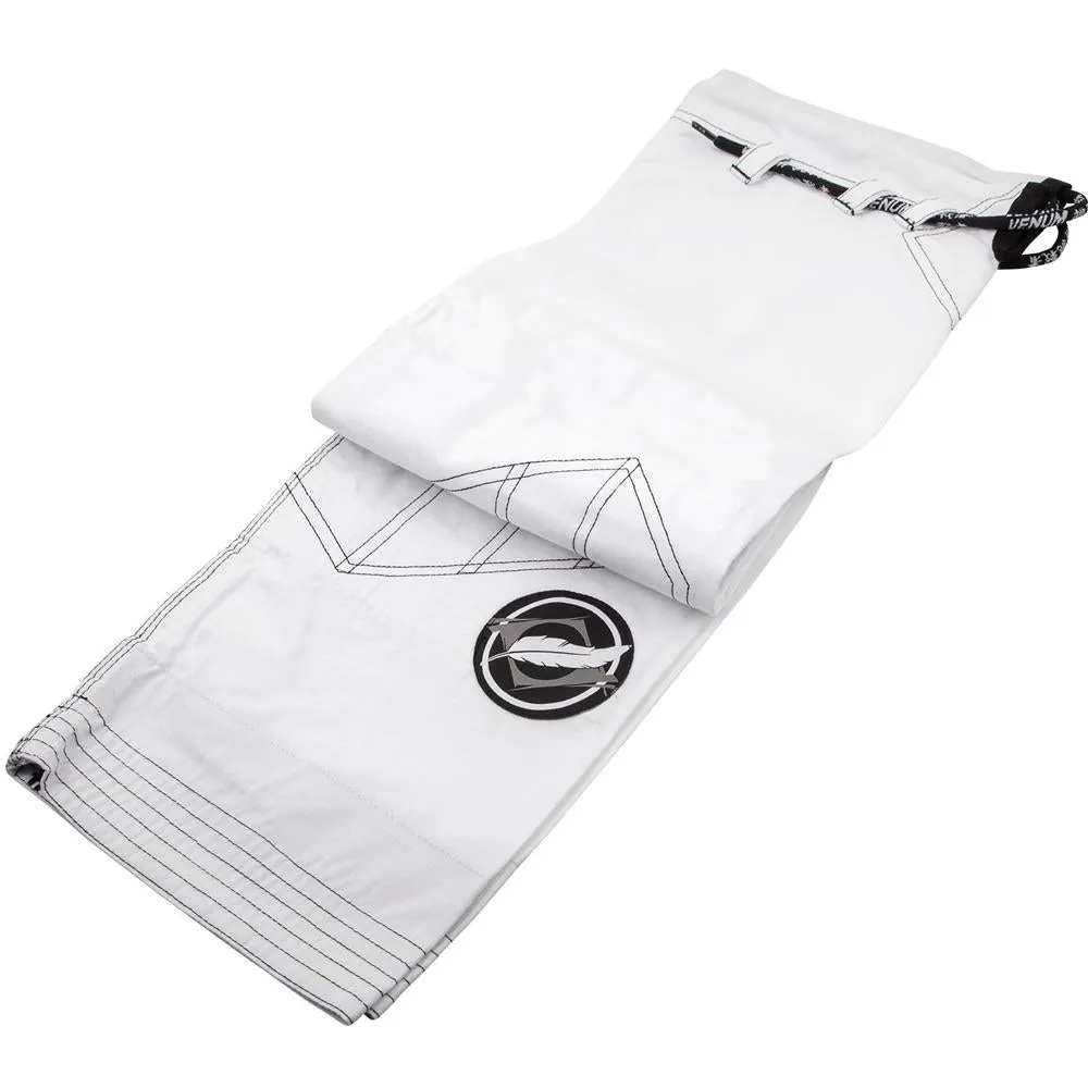 Venum "Elite Light 2.0" Gi - White