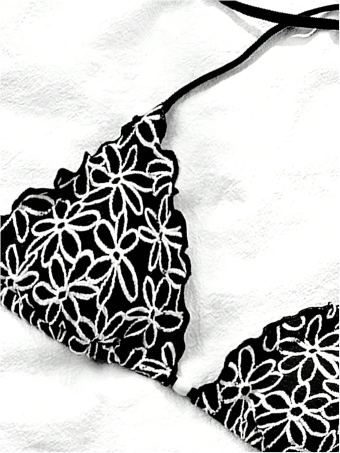 Verdusa Women's 2 Piece Floral Halter Triangle Bikini Sets Ruffle Tie Back Swimsuit Bathing Suits
