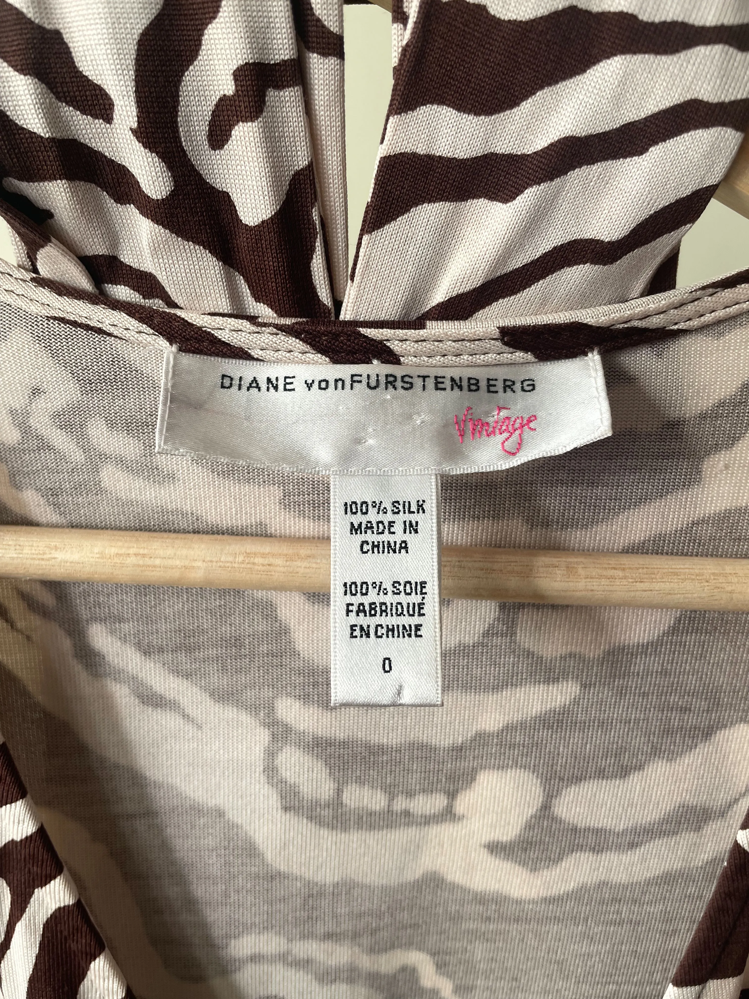 Vintage Designer Diane Von Frstenberg Chocolate Brown Print Silk Wrap Dress