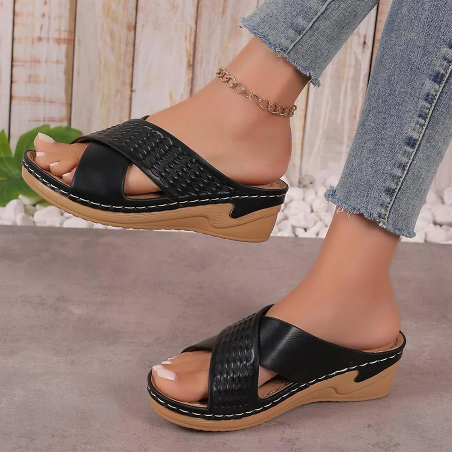 Women Orthopedic Slide Sandals Criss Cross Band Arch Support Slip On Sandal Summer Beach Casual Comfort Walking Slides