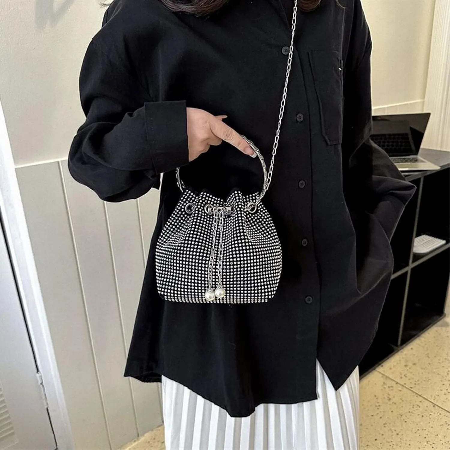 Women Rhinestone Evening Clutch Luxury Diamond Bucket Bag with Drawstring shining Crossbody Shoulder Purse for Prom